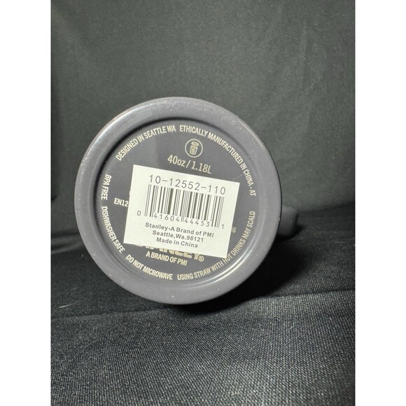 Stanley x ELF Crystal Clear Grey Flowstate Quencher H2.0 40 Oz Tumbler - Picture 3 of 8